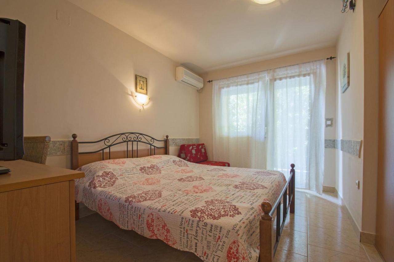 Apartments Oaza Dramalj Ngoại thất bức ảnh
