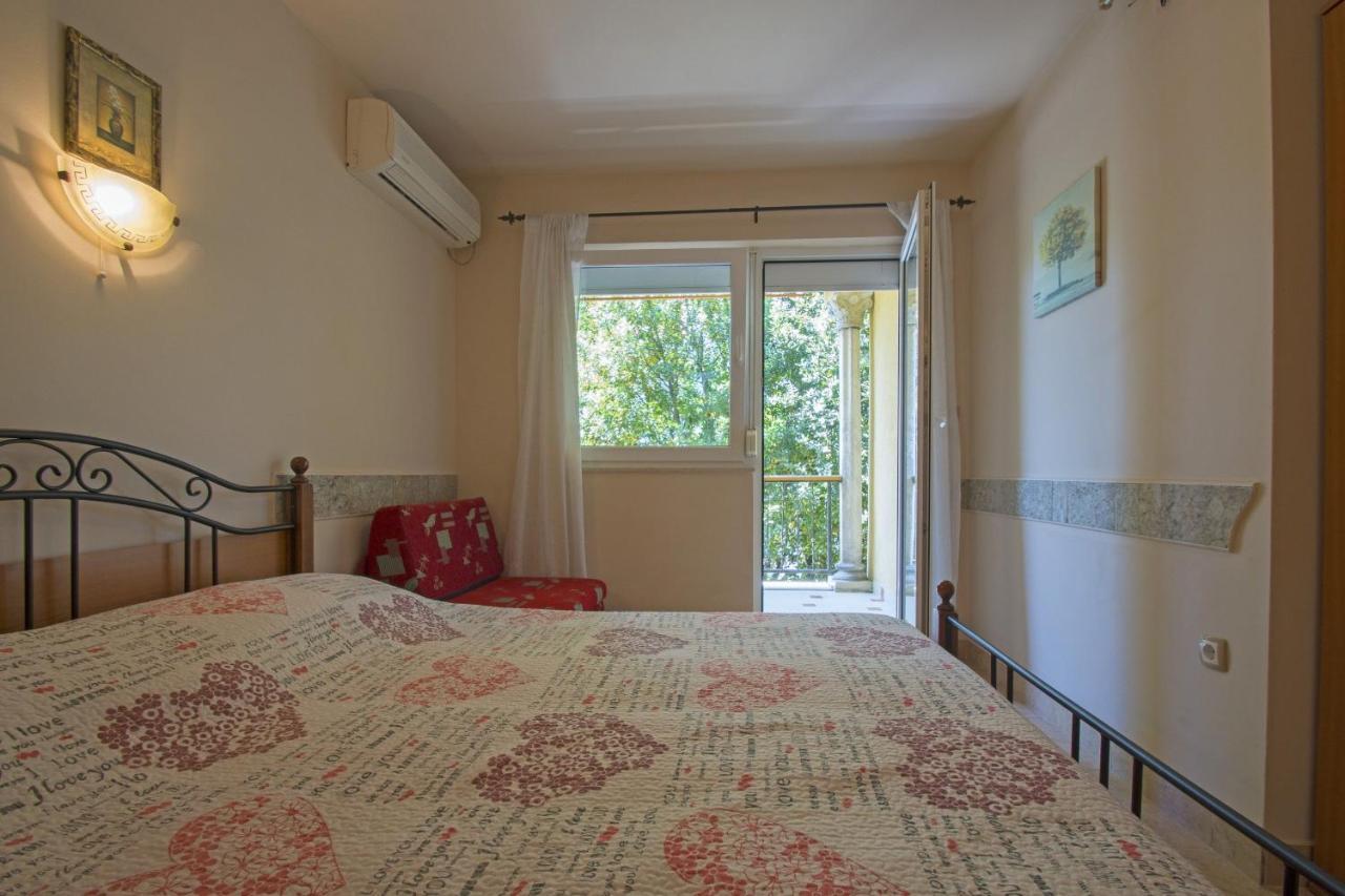 Apartments Oaza Dramalj Ngoại thất bức ảnh