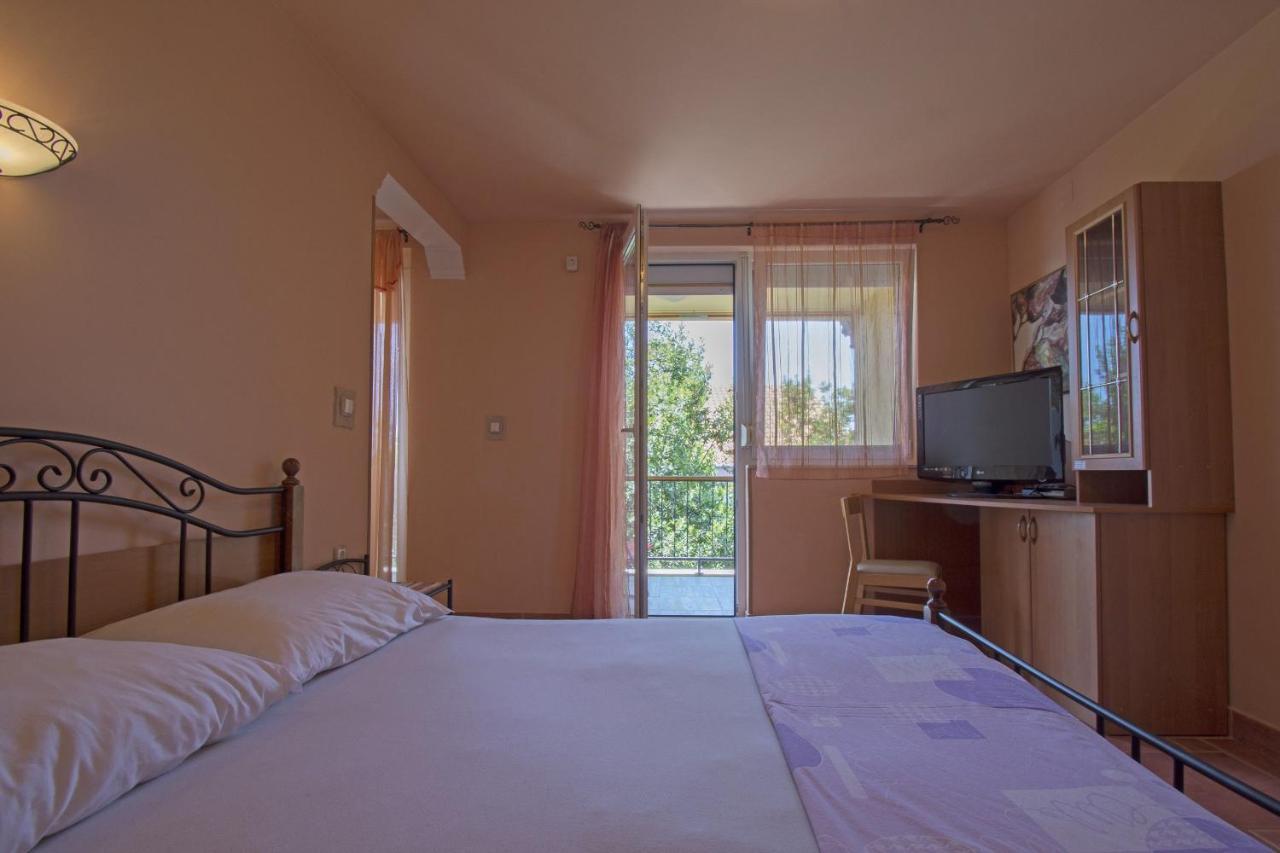 Apartments Oaza Dramalj Ngoại thất bức ảnh