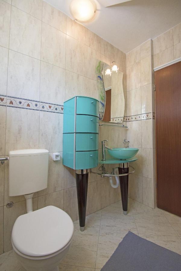 Apartments Oaza Dramalj Ngoại thất bức ảnh